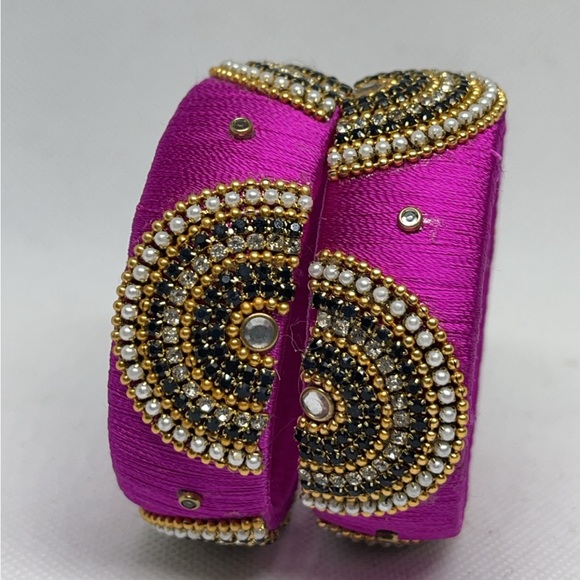Handmade thread Bangles - Picture 2 of 5